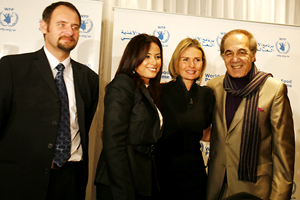 300_Hend_Sabry-Announcement_Event-12-Jan-2010-by-Asmaa-Waguih__0