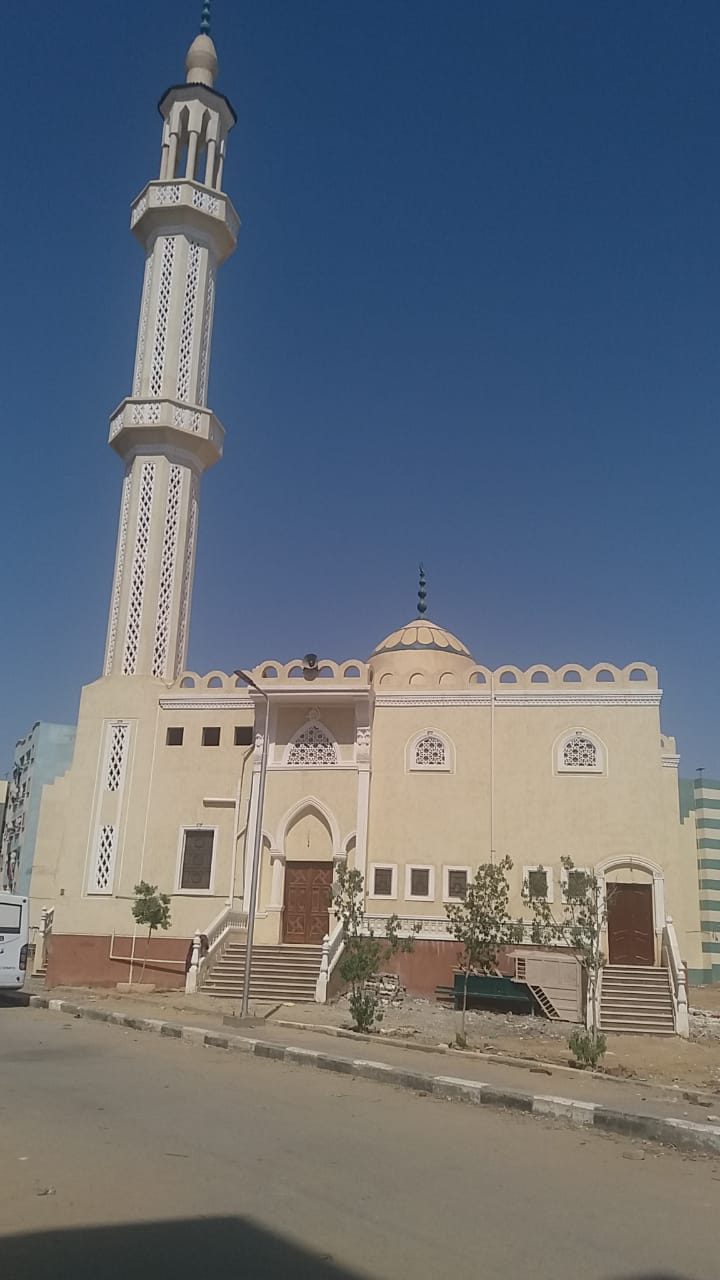 مسجد الدكتور أيمن هلال – العبور – حي الأربعين