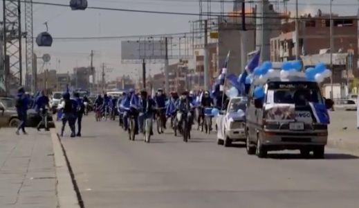 قوافل دراجات للتسويق الانتخابى فى بوليفيا