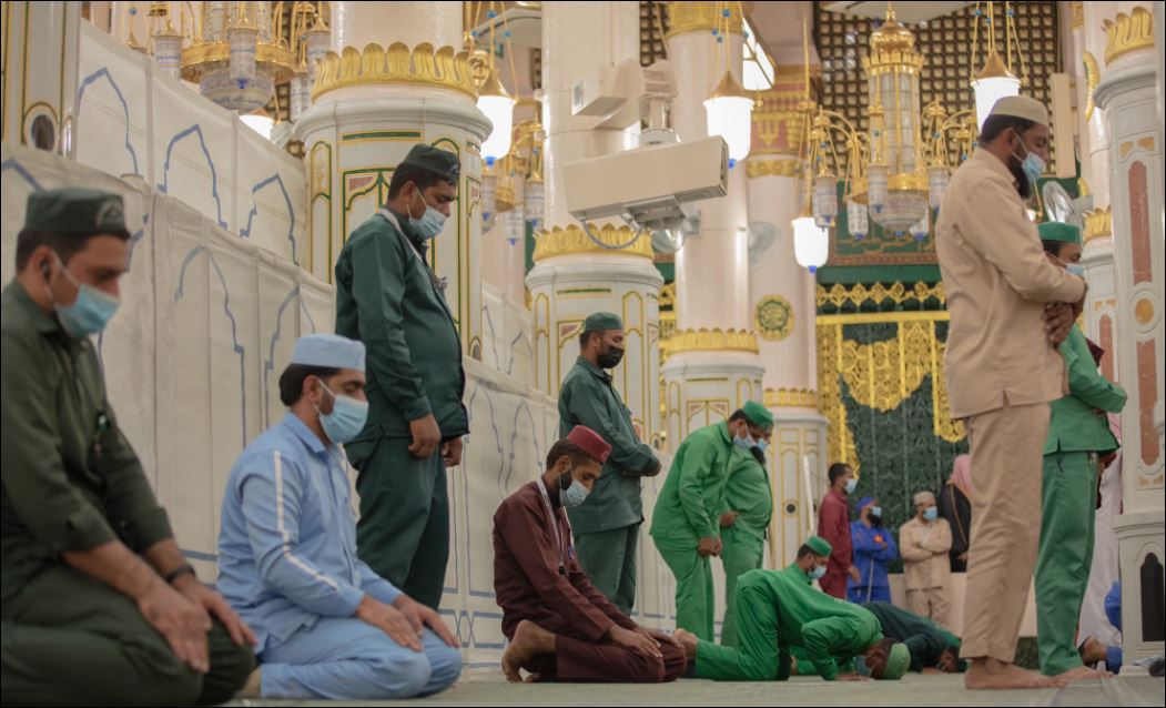 استعدادات لاستقبال قاصدات المسجد النبوى لتأديتهم المناسك  (3)