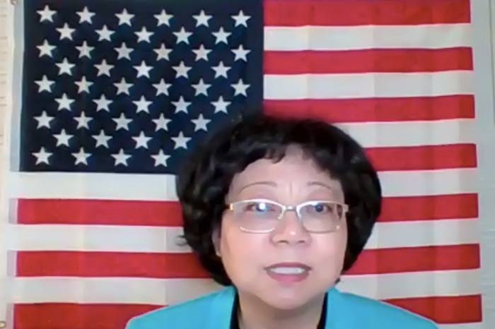 واحدة من الأمريكيين الصينيين التى دعمت ترامب فى 2016