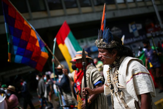 احتجاجات السكان الأصليين فى كولومبيا (10)