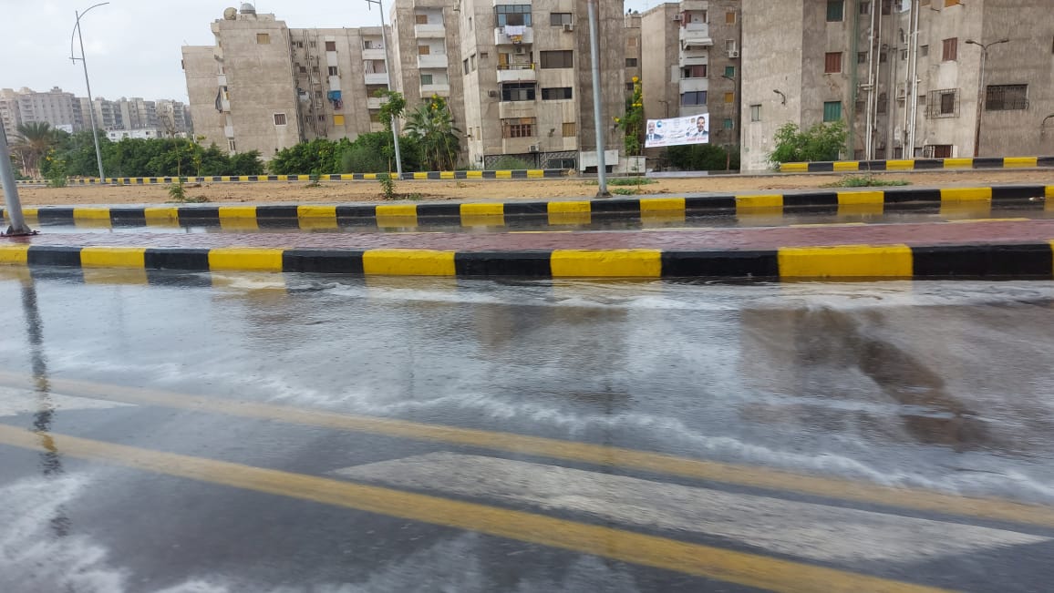 هطول أمطار غزيرة وسط الإسكندرية  (6)