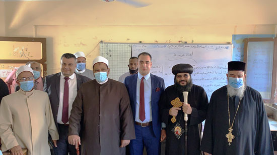 شخصيات عامة ورجال دين يدلون بأصواتهم (20)