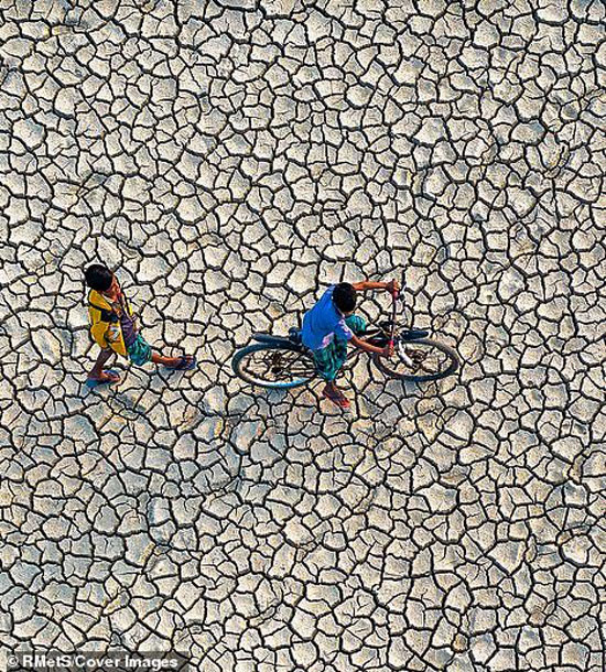 صورة عن الجفاف فى بنجلاديش