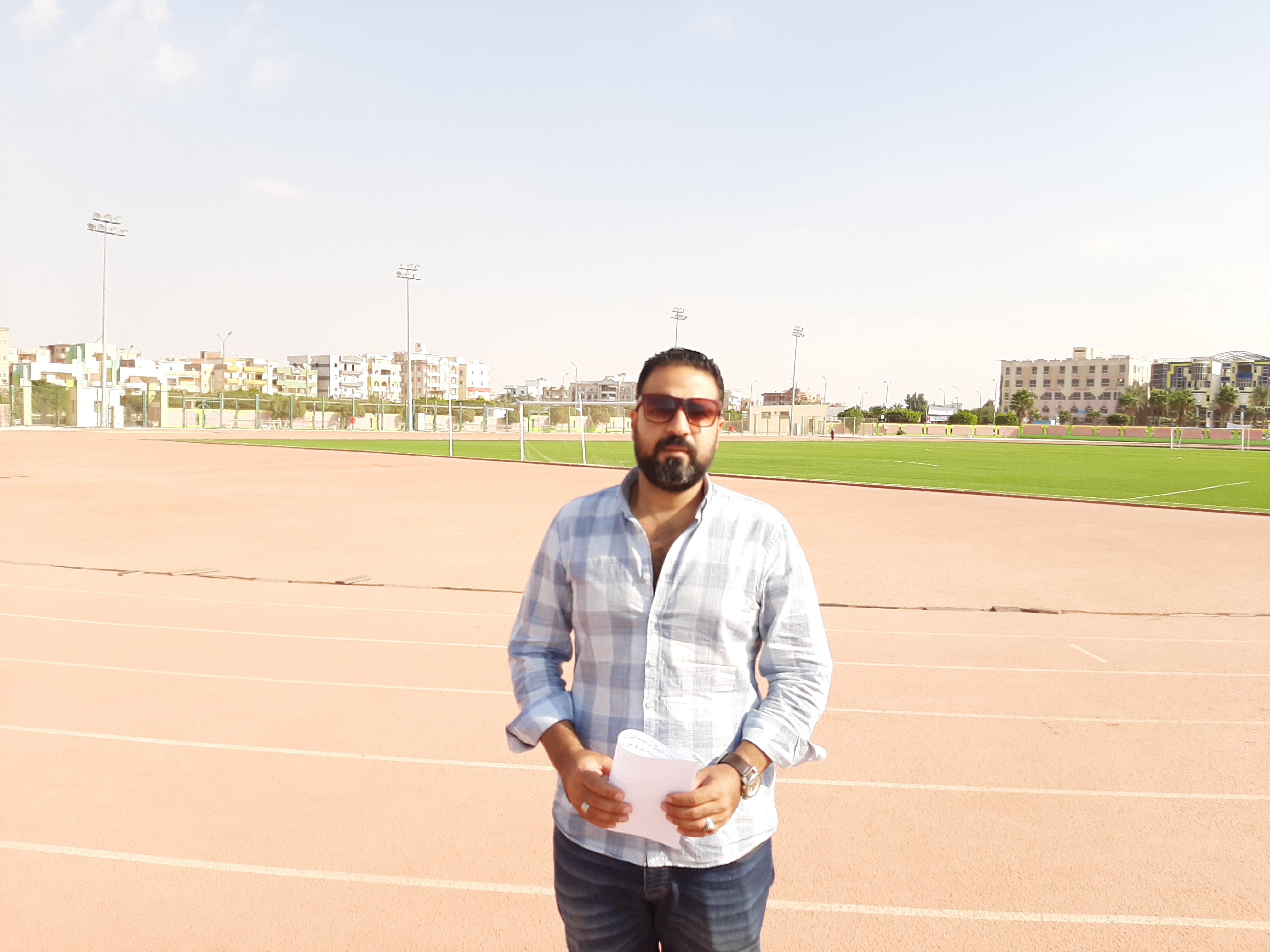 الدكتور محمود حماد، نائب مدير النشاط الرياضي بنادى الرواد