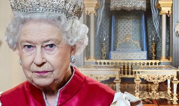 Queen-Elizabeth-II-1351507