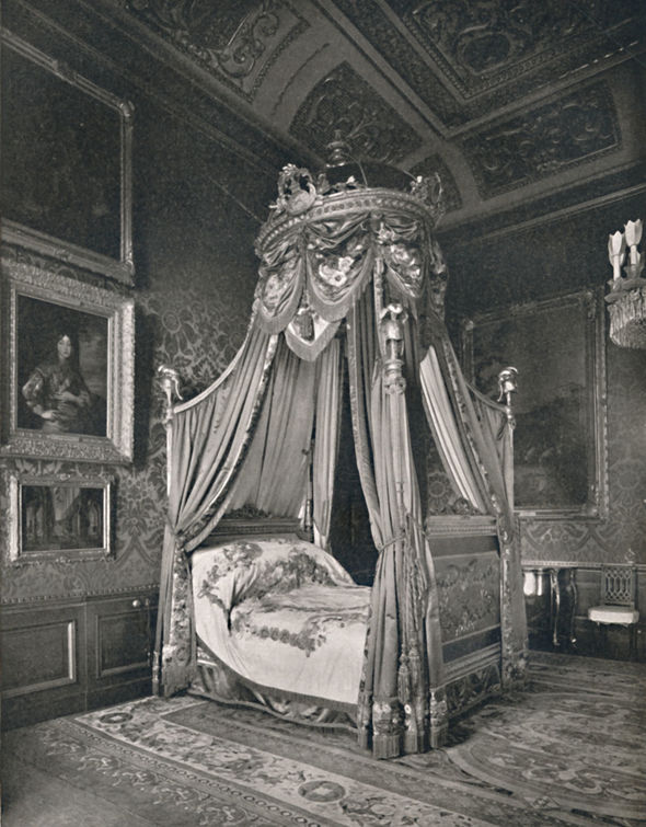 سرير الملكة إليزابيث