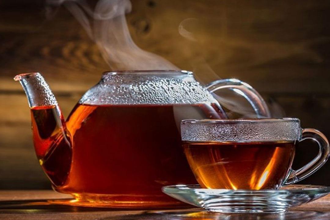 الشاى من اهم المشروبات الدافئة