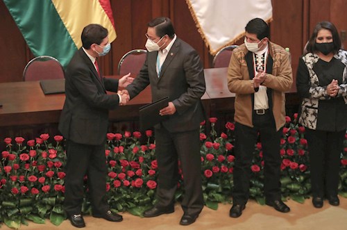 رسميا رئيس بوليفيا يتسلم مهامه