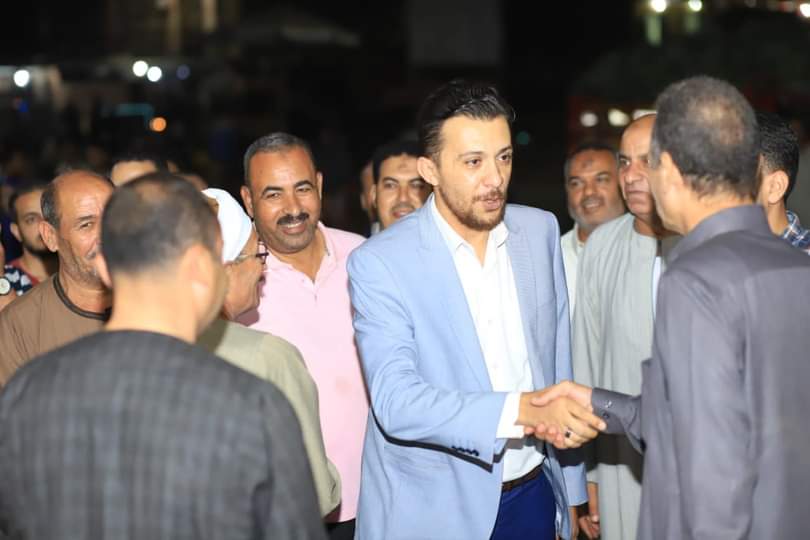 جولة انتخابية لـحسن ضوة مرشح تنسيقية شباب الأحزاب بمنيا القمح (6)