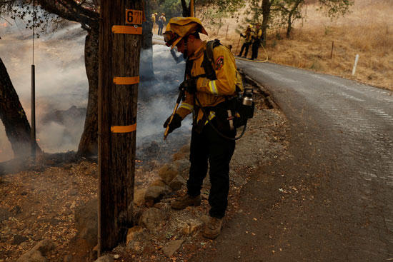 احتدام حرائق الغابات فى ولاية كاليفورنيا (4)