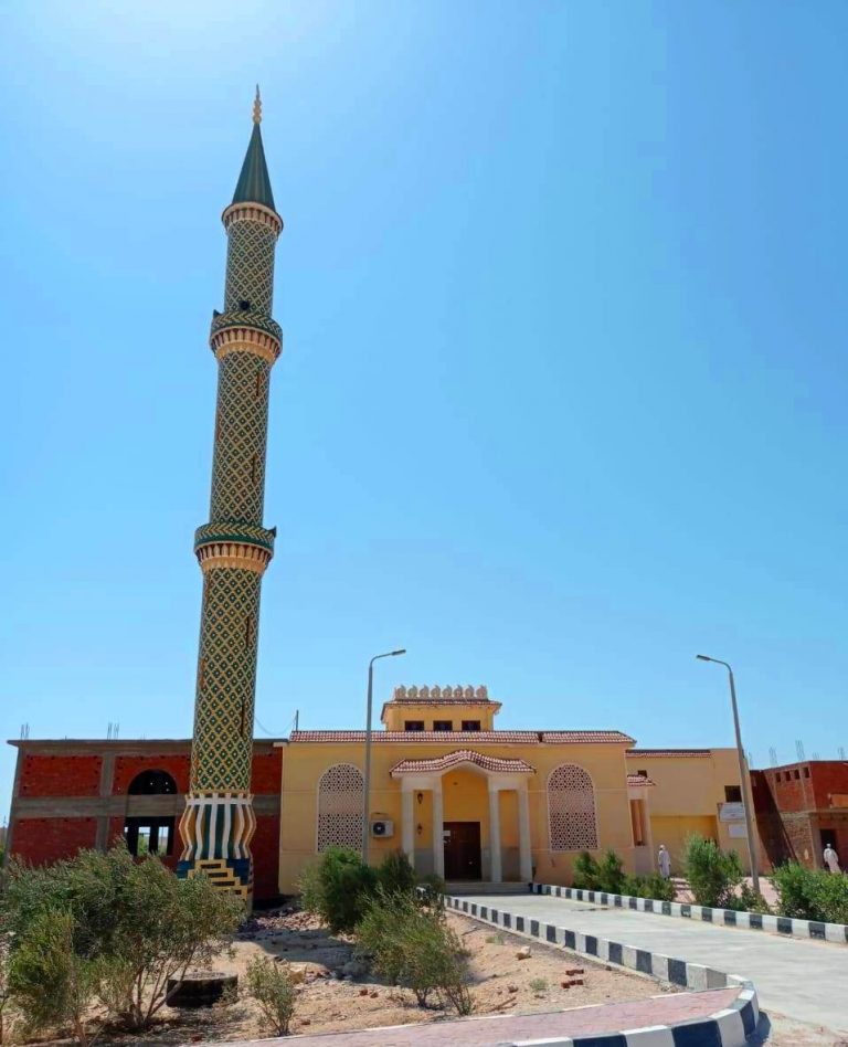 مسجد-علي-بن-أبي-طالب-أبو-رديس-768x948