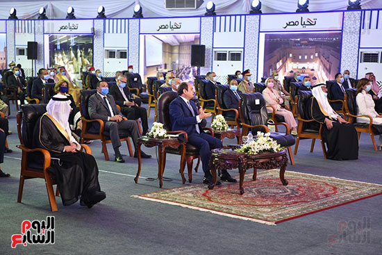 الرئيس السيسي يتفقد جامعة الملك سلمان (14)