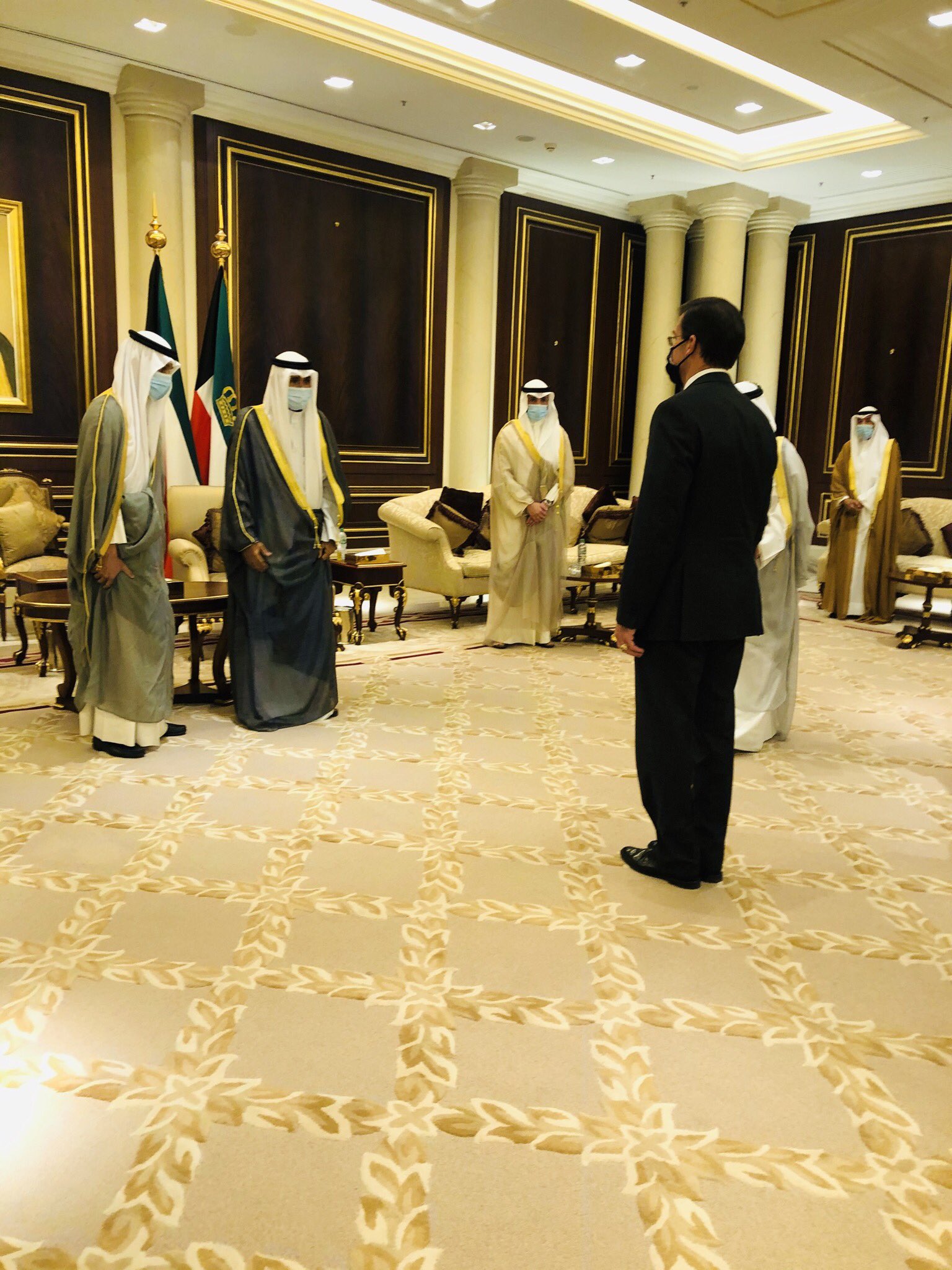 وزير الدفاع الأمريكى فى الكويت لتقديم التعازى بوفاة الشيخ صباح الأحمد (2)