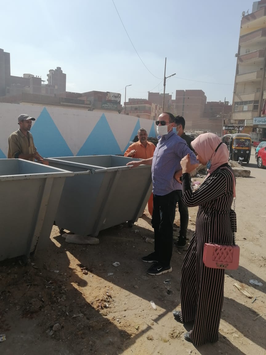رئيس حي ثان المحلة يتابع اعمال حملة النظافة