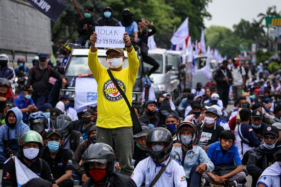 احتجاجات اندونيسيا