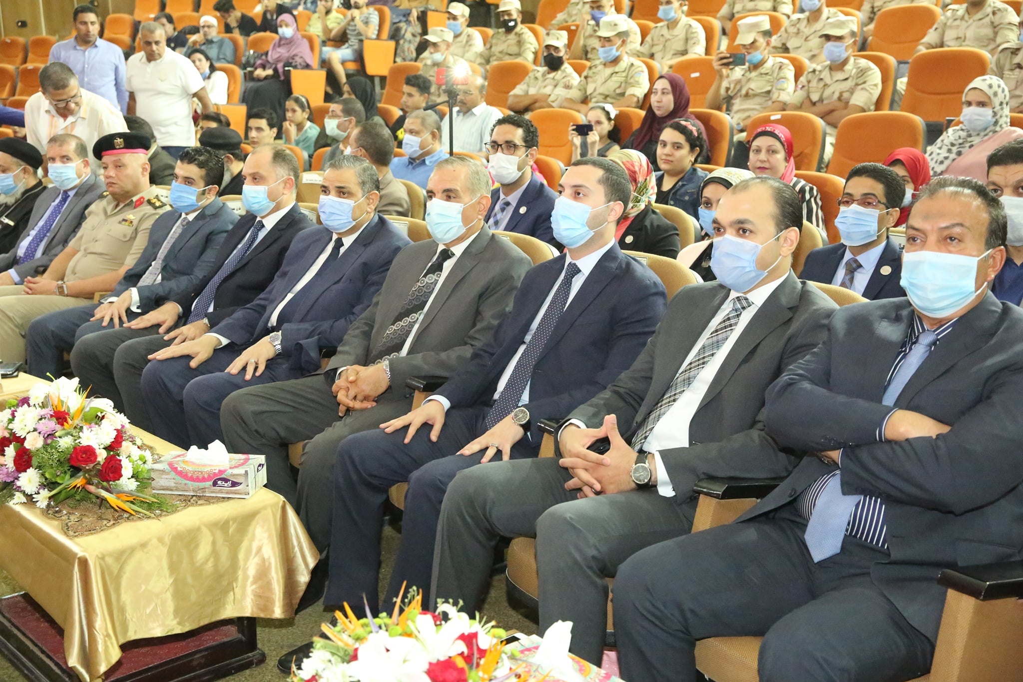 محافظ كفر الشيخ يستعرض المشروعات القومية خلال احتفالات أكتوبر (2)