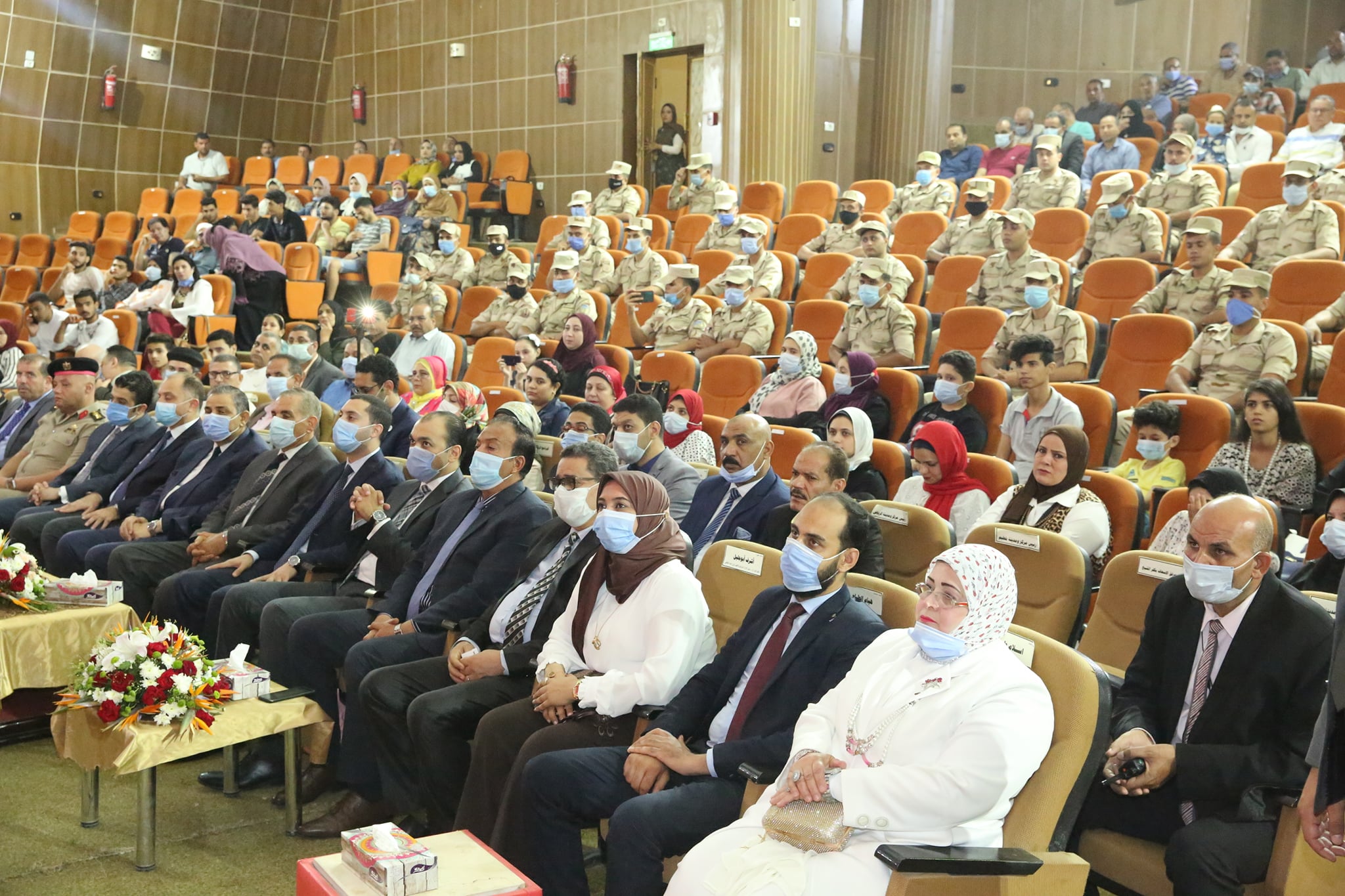 محافظ كفر الشيخ يستعرض المشروعات القومية خلال احتفالات أكتوبر (3)