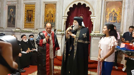 البابا تواضروس يترأس صلاة العشية ويكرم 100 طالب متفوق بالإسكندرية (7)