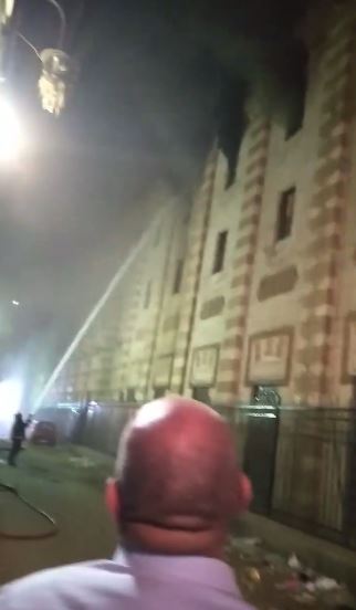 إخماد حريق في الجامع الأزهر