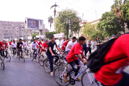 انطلاق ماراثون الدراجات بمناسبة احتفالات نصر أكتوبر بأسيوط (9)