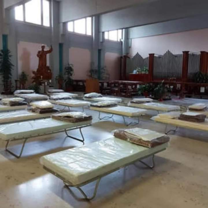 تجهيز كنيسة بايطاليا تجهيز كنيسة بايطاليا