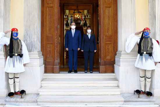 السيسي ورئيسة اليونان