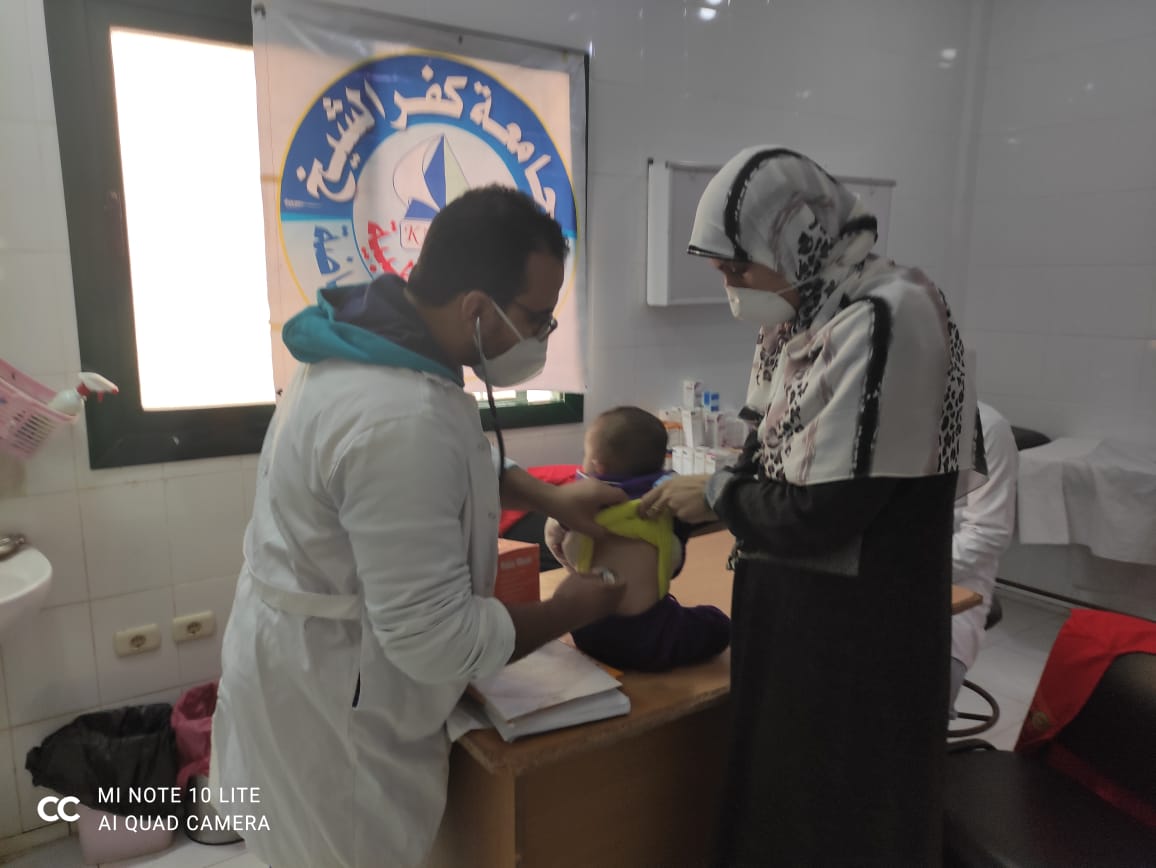 قافلة جامعة كفر الشيخ الطبية (7)