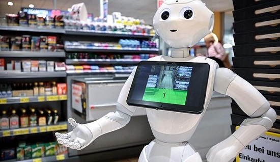 اليابان تختبر الروبوت بييير في وظائف البشر