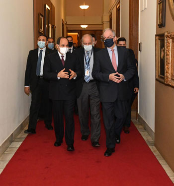 زيارة  الرئيس السيسى للبرلمان اليونانى (5)