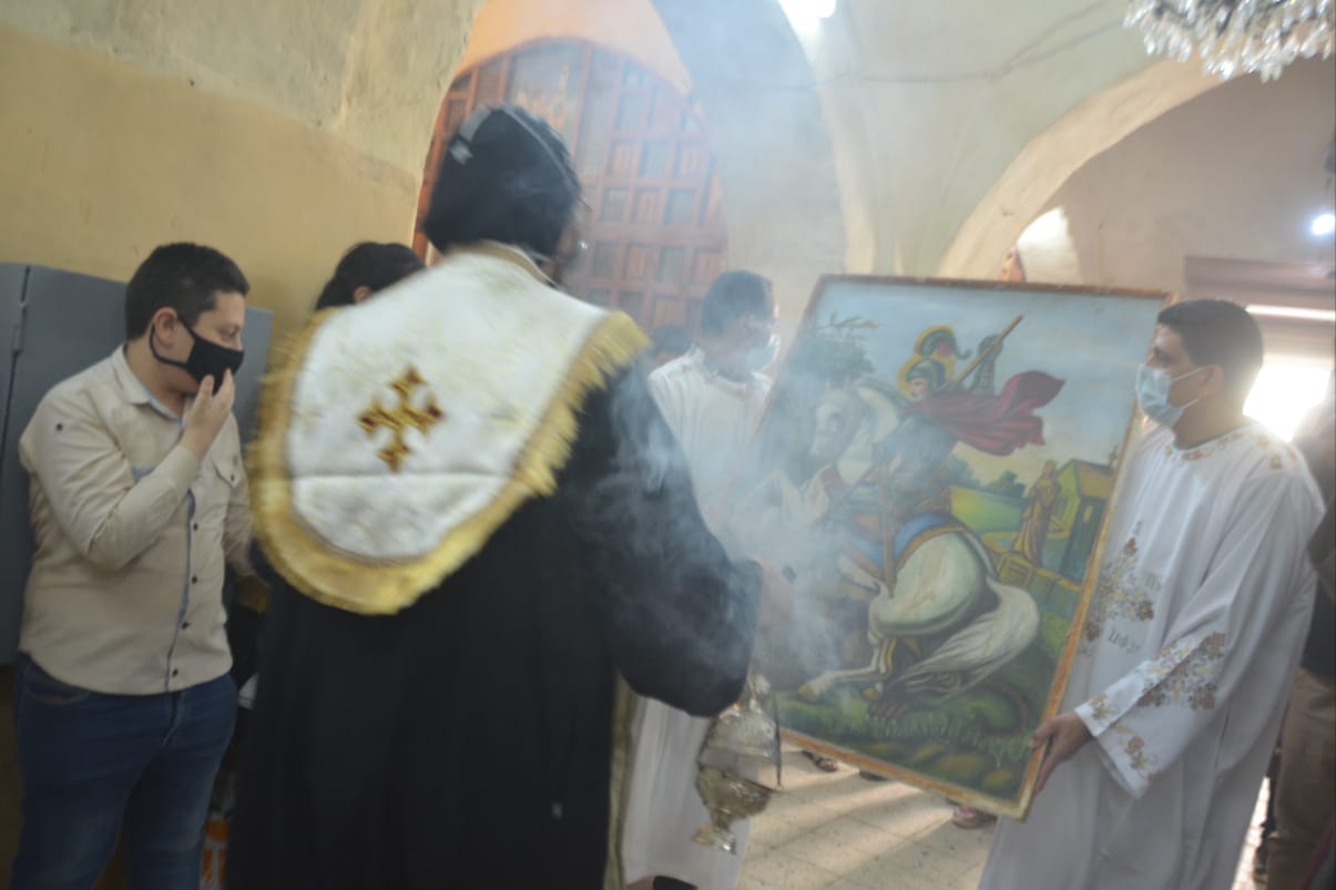 إحتفالات المولد السنوى بـطواف الشمامسة بمقصورة الدير