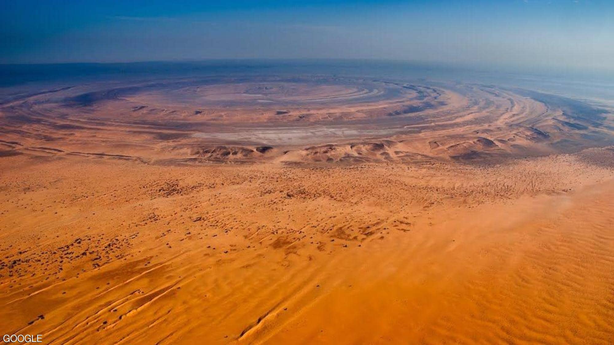 يبلغ قطر قلب الريشات 35 كيلومتر