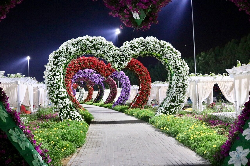 dubaimiraclegarden_51778007_308863359980930_9179186372487411217_n