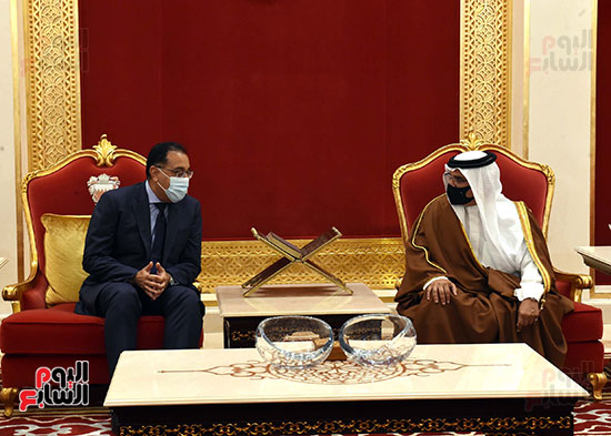 مدبولي يقدم واجب العزاء لـ الأمير سلمان بن حمد بن عيسى آل خليفة