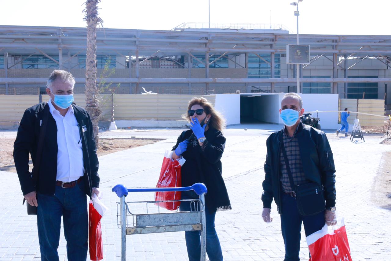 الوفد الاردني يصل مطار شرم الشيخ الدولي