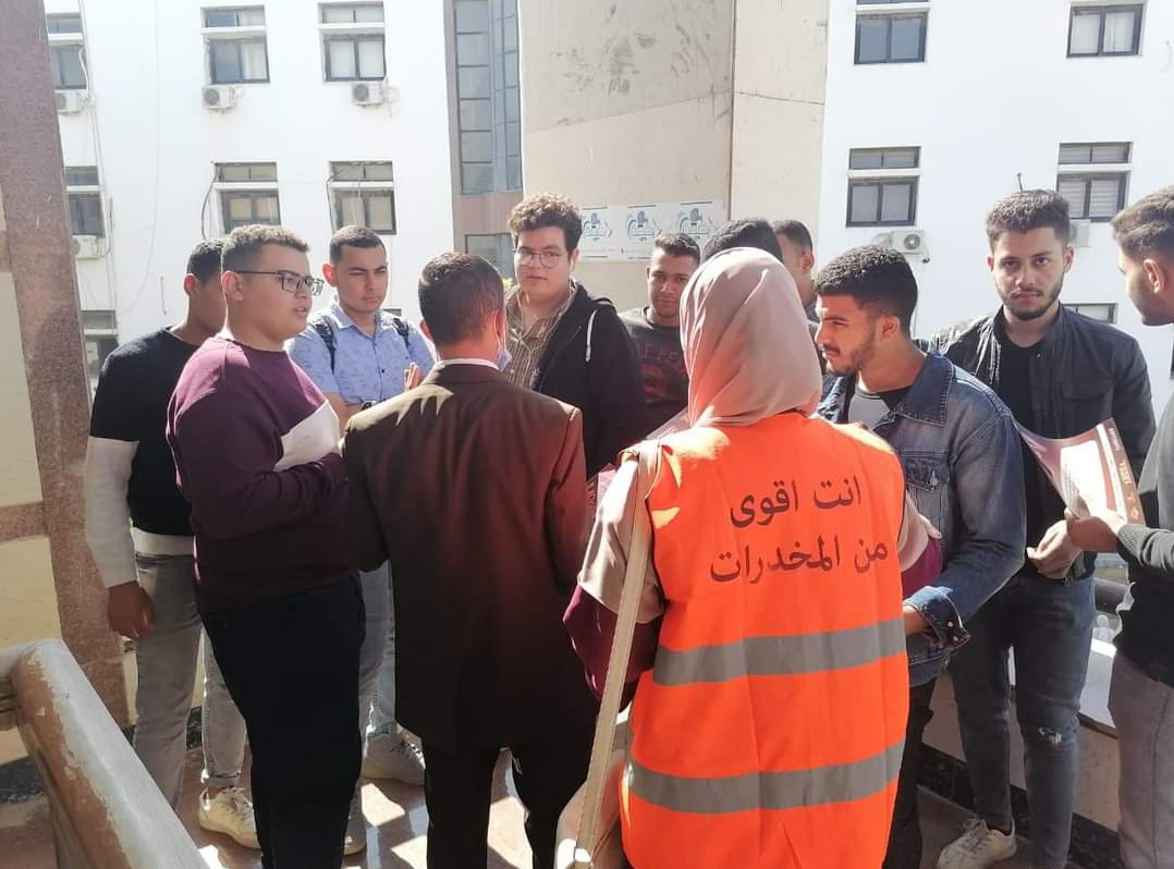 صندوق مكافحة الإدمان يزور كليات ووحدات جامعة مدينة السادات (3)