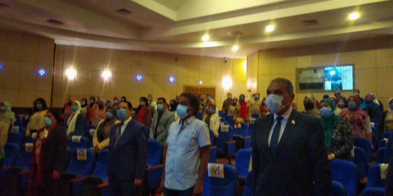 الدكتور أحمد عواض أثناء الافتتاح