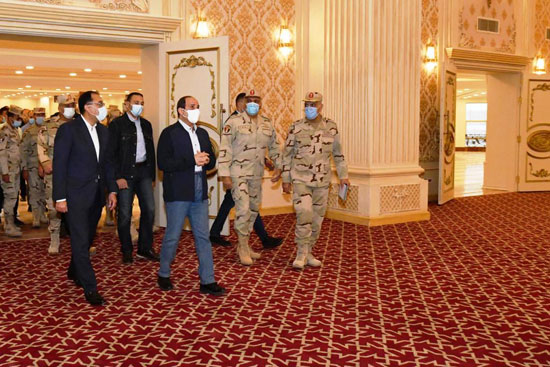 الرئيس عبد الفتاح السيسي يتفقد مقر مركز قيادة الدولة الاستراتيجي بالعاصمة الإدارية الجديدة (9)