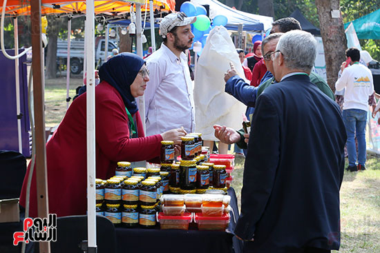مهرجان العسل المصرى بحديقة الأورمان (23)