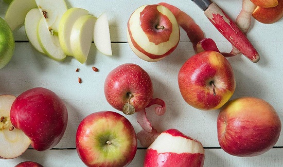 وصفات طبيعية من التفاح للعناية بالبشرة