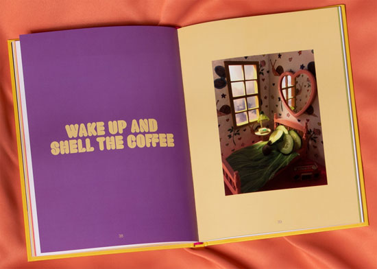 الكتاب يعرض صور للحلزون وهو يمارس عادات البشر