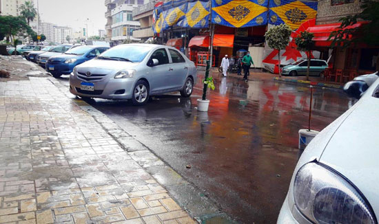 الأمطار تغرق شوارع المحافظات (15)