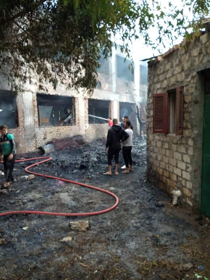 حريق مزرعة دواجن حريق مزرعة دواجن