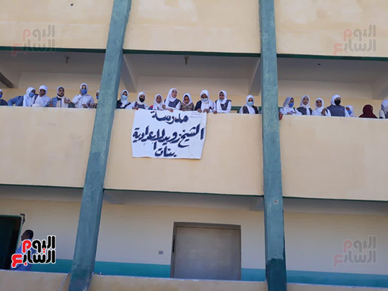 إعادة-تشغيل-مدرسة-الشيخ-زويد-الاعدادية-بشمال-سيناء-(3)
