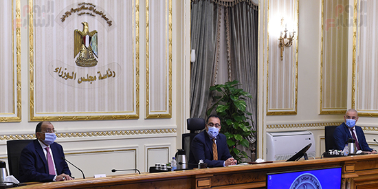 رئيس الوزراء يتابع جهود التعامل مع الأمطار الغزيرة بالاسكندرية (4)
