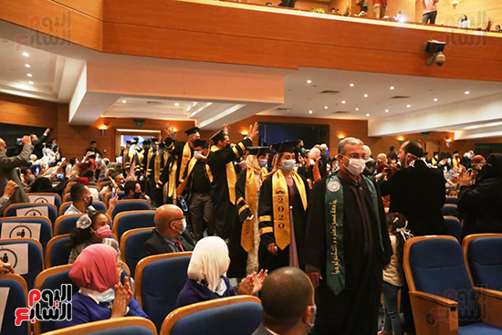 جامعة مصر (14)