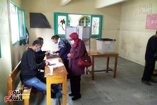 47116-اقبال-الناخبين-فى-الاسكندرية