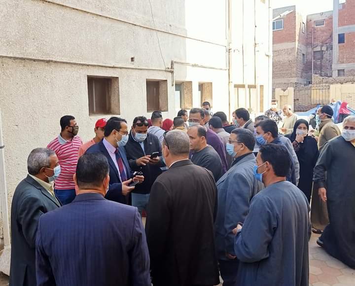 زيارة وكيلا الصحة والتعليم