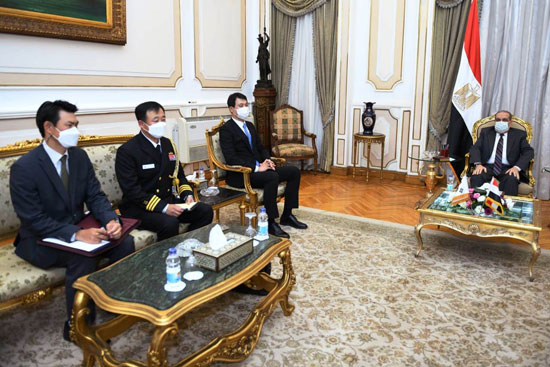 جانب من لقاء وزير الدولة للإنتاج الحربي مع سفير كوريا الجنوبية (3)